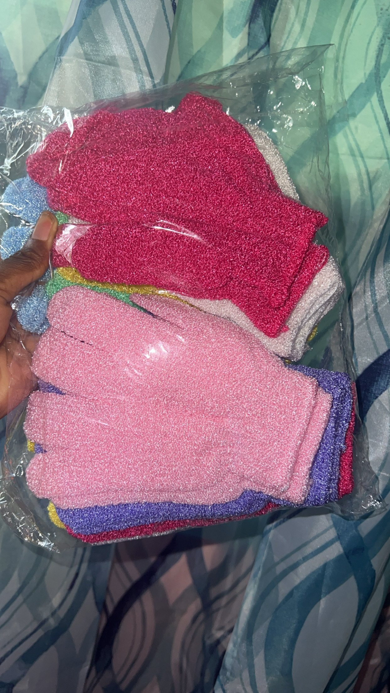 exfoliating gloves